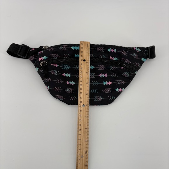 Womens Black Arrow Print Fanny Pack Waist Bag Adjustable Strap - Picture 3 of 4